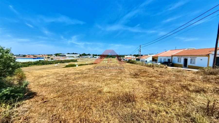 Terreno para Venda em Vila Chã de Ourique Foto 2