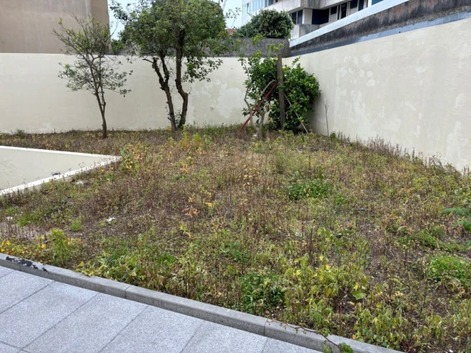 Moradia T4 para Arrendamento em Arcozelo Foto 6