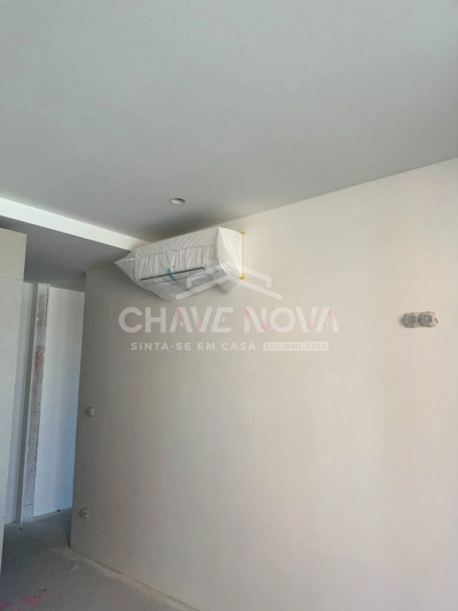 Apartamento T3 para Venda em Glória e Vera Cruz Foto 12