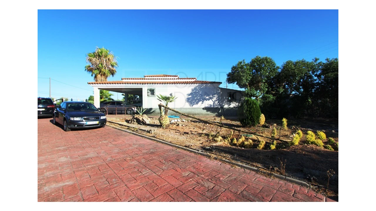 Moradia T4 para Venda em Nossa Senhora da Expectação Foto 41