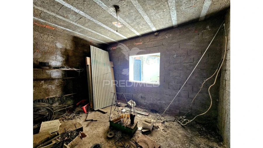 Moradia T4 para Venda em Santa Barbara de Padrões Foto 13