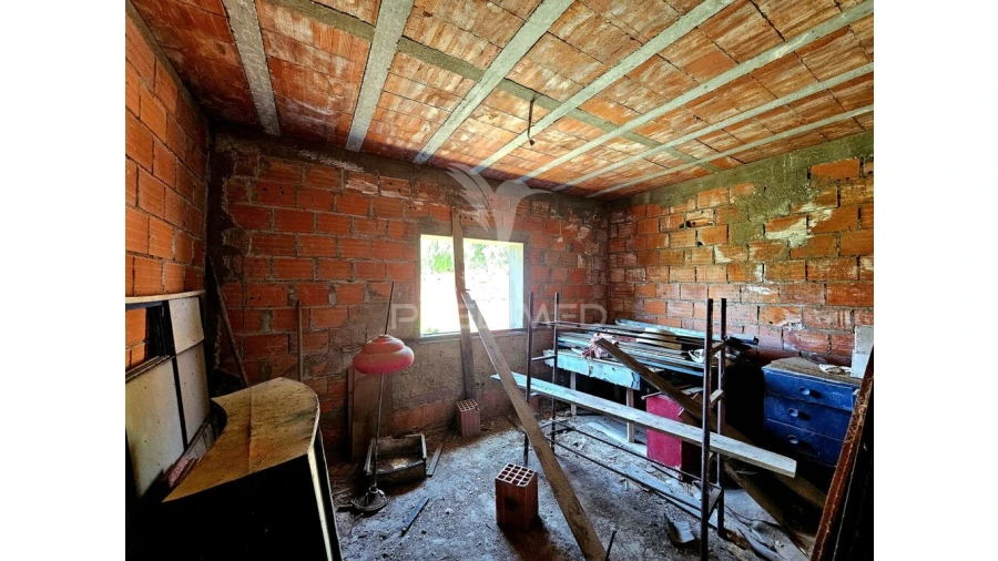 Moradia T4 para Venda em Santa Barbara de Padrões Foto 8