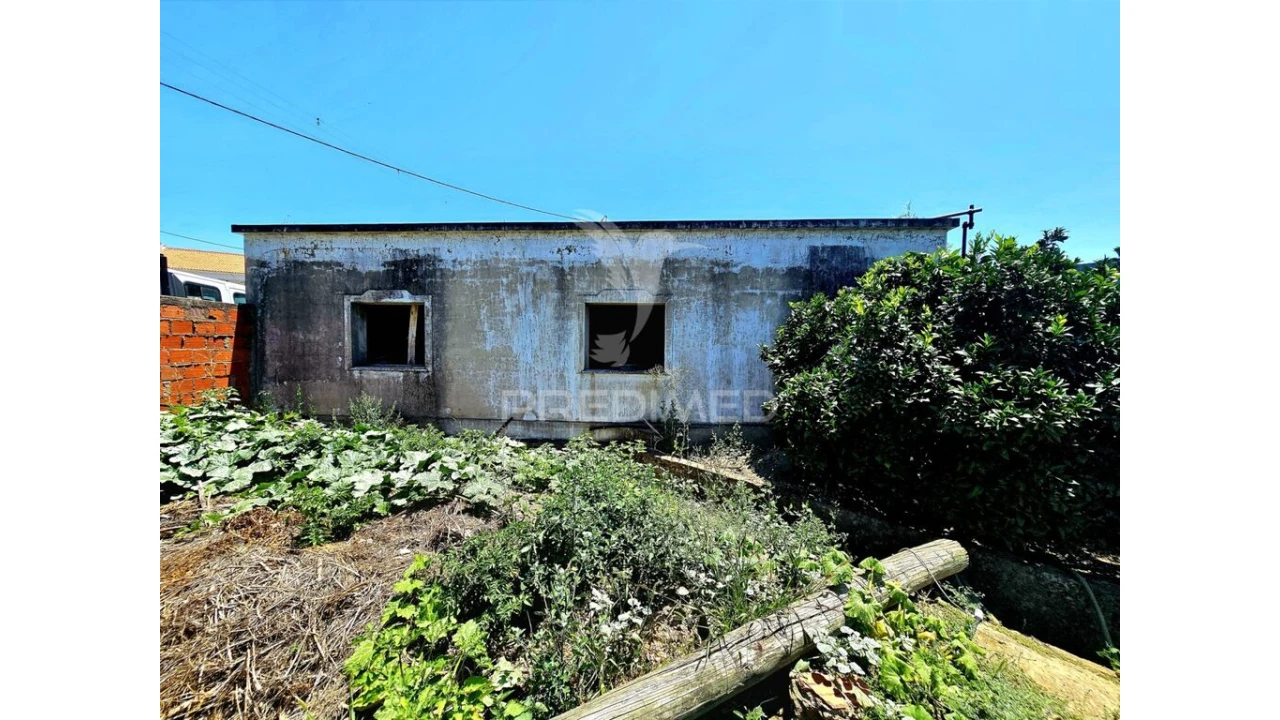 Moradia T4 para Venda em Santa Barbara de Padrões Foto 12