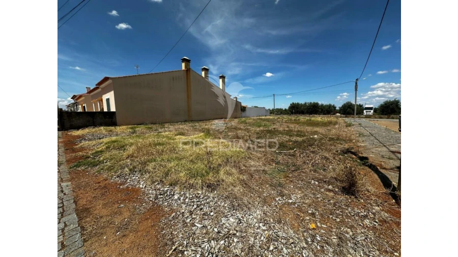 Terreno para Venda em Caia, São Pedro e Alcáçova Foto 2