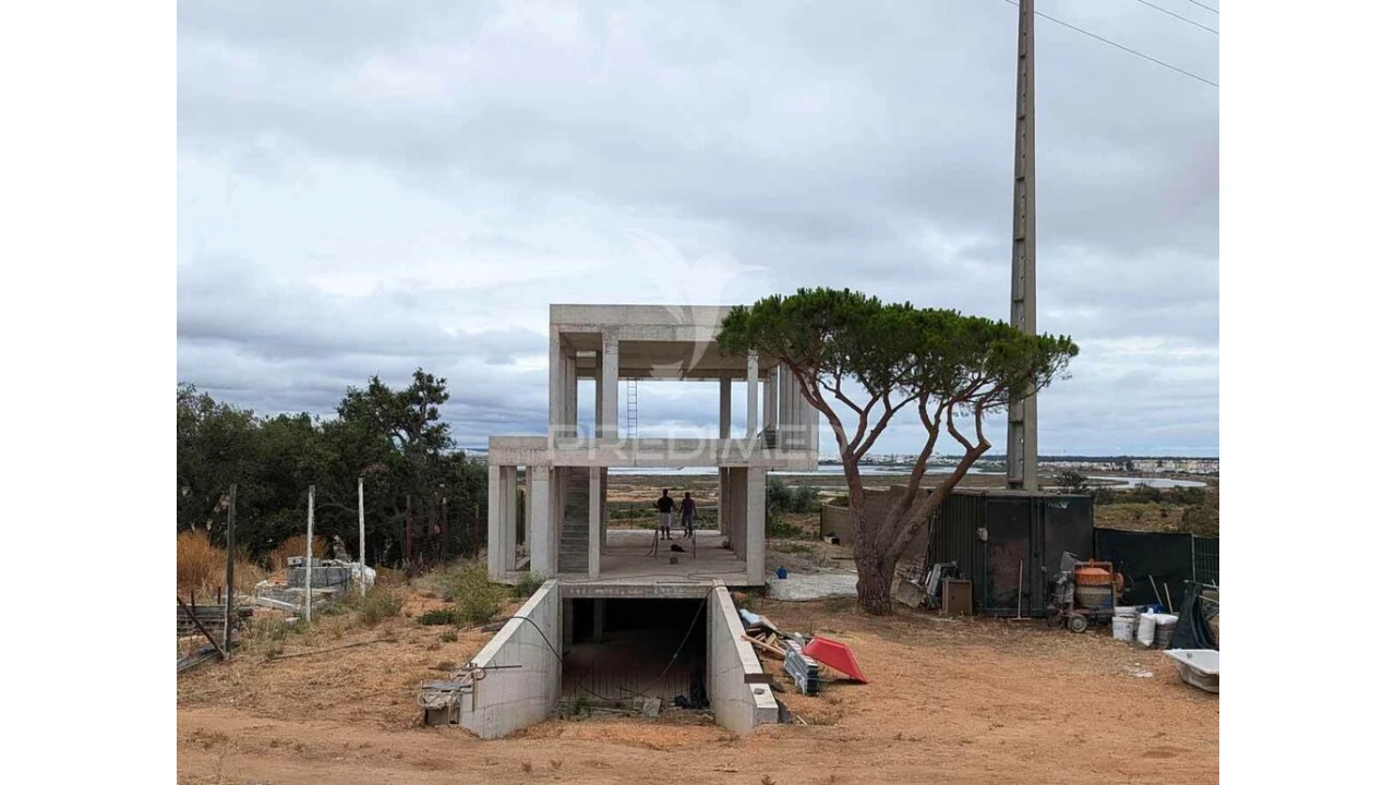 Moradia T3 para Venda em Castro Marim Foto 1