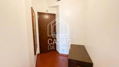 Apartamento T1 para Arrendamento em Carcavelos e Parede