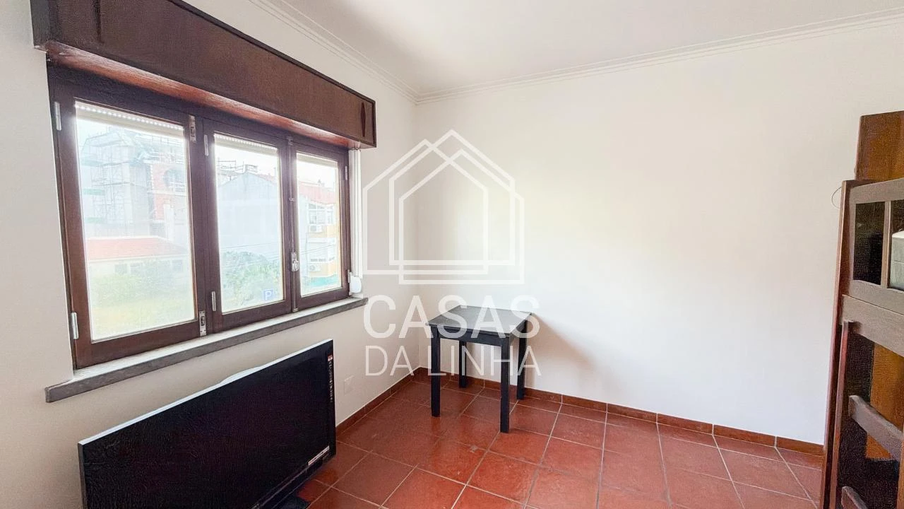 Apartamento T1 para Arrendamento em Carcavelos e Parede Foto 18