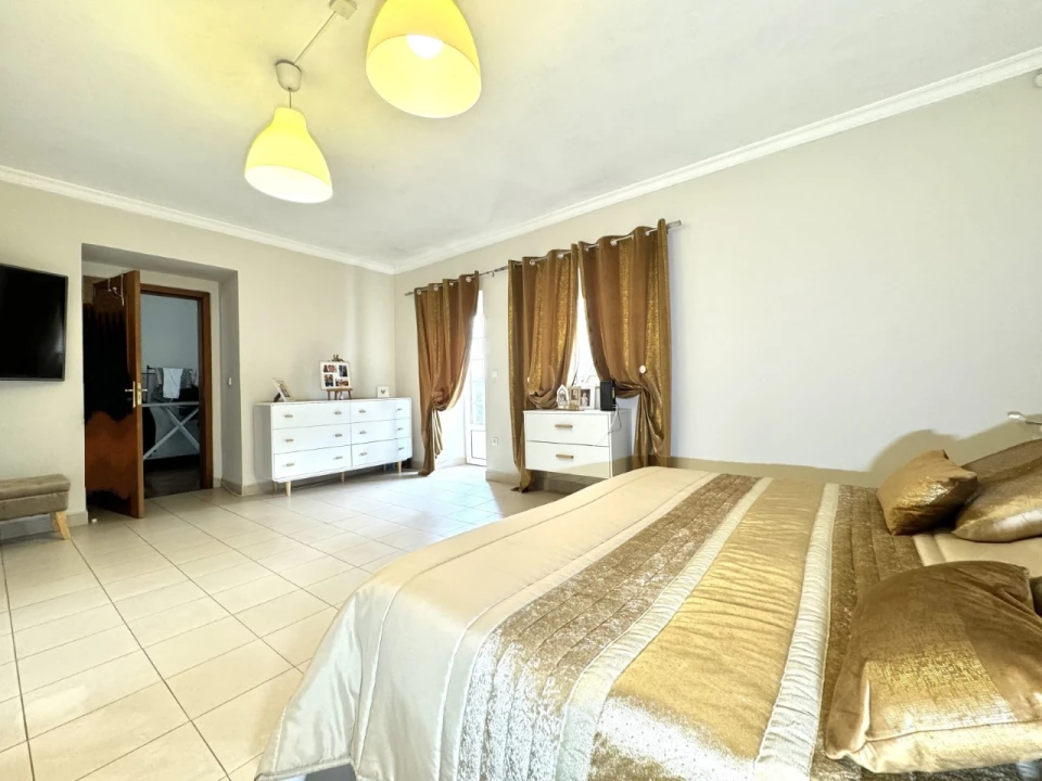 Quinta T5 para Venda em Cernadelo e Lousada (São Miguel e Santa Margarida) Foto 11