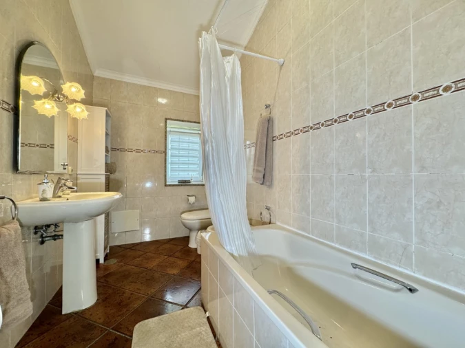 Quinta T5 para Venda em Cernadelo e Lousada (São Miguel e Santa Margarida) Foto 17