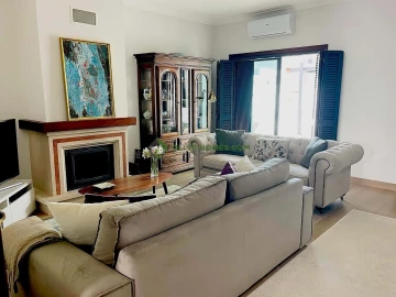 Moradia T5 para Venda em Boliqueime