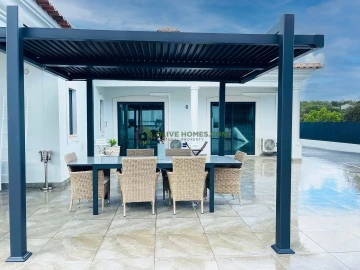 Moradia T5 para Venda em Boliqueime
