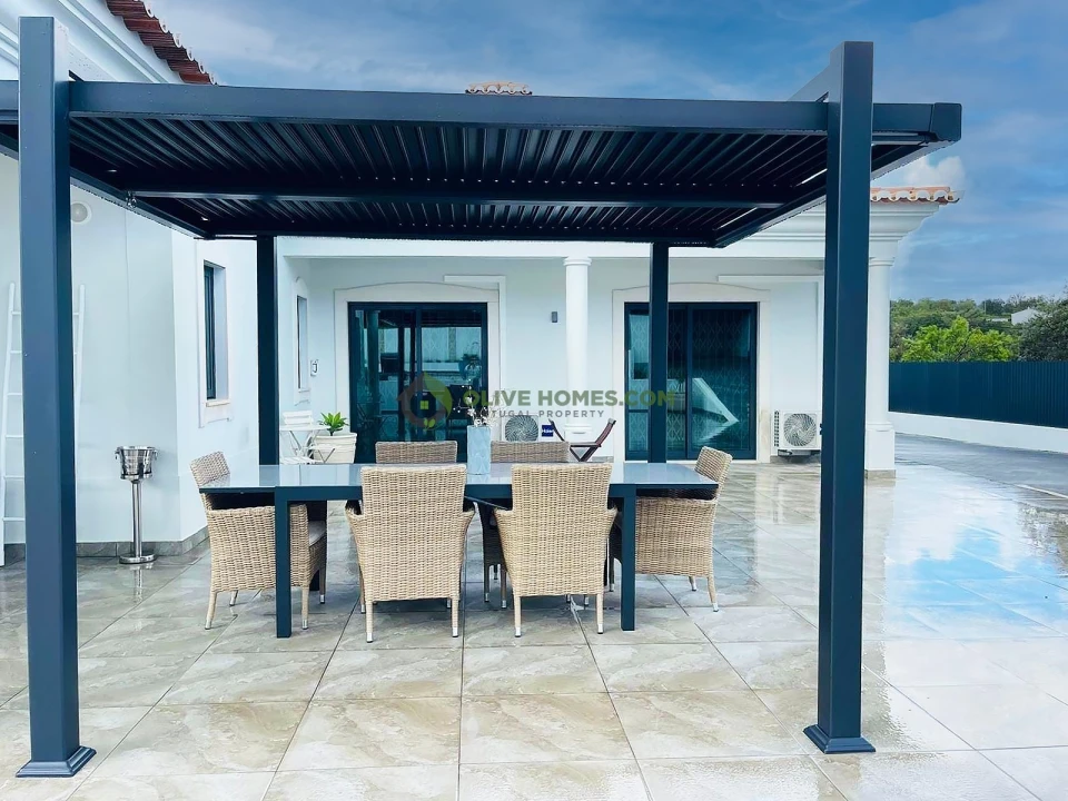 Moradia T5 para Venda em Boliqueime Foto 4
