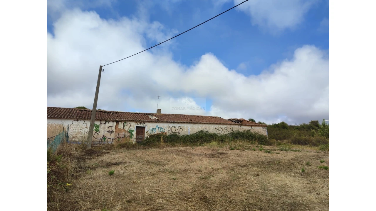 Terreno para Venda em Bordeira Foto 1