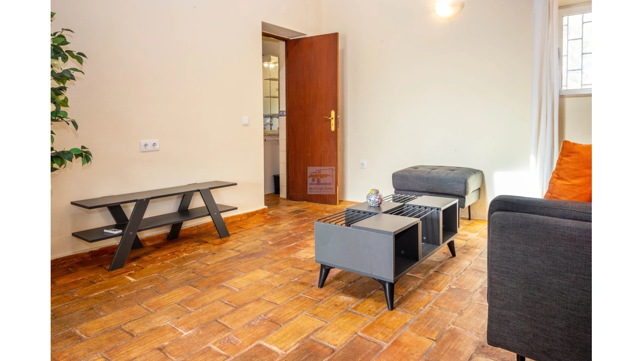 Moradia T1 para Venda em Mexilhoeira Grande Foto 8