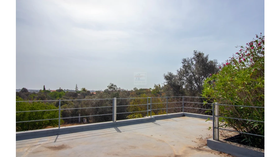 Moradia T1 para Venda em Mexilhoeira Grande Foto 19