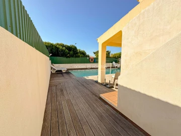 Moradia T4 para Venda em Lagos (São Sebastião e Santa Maria)