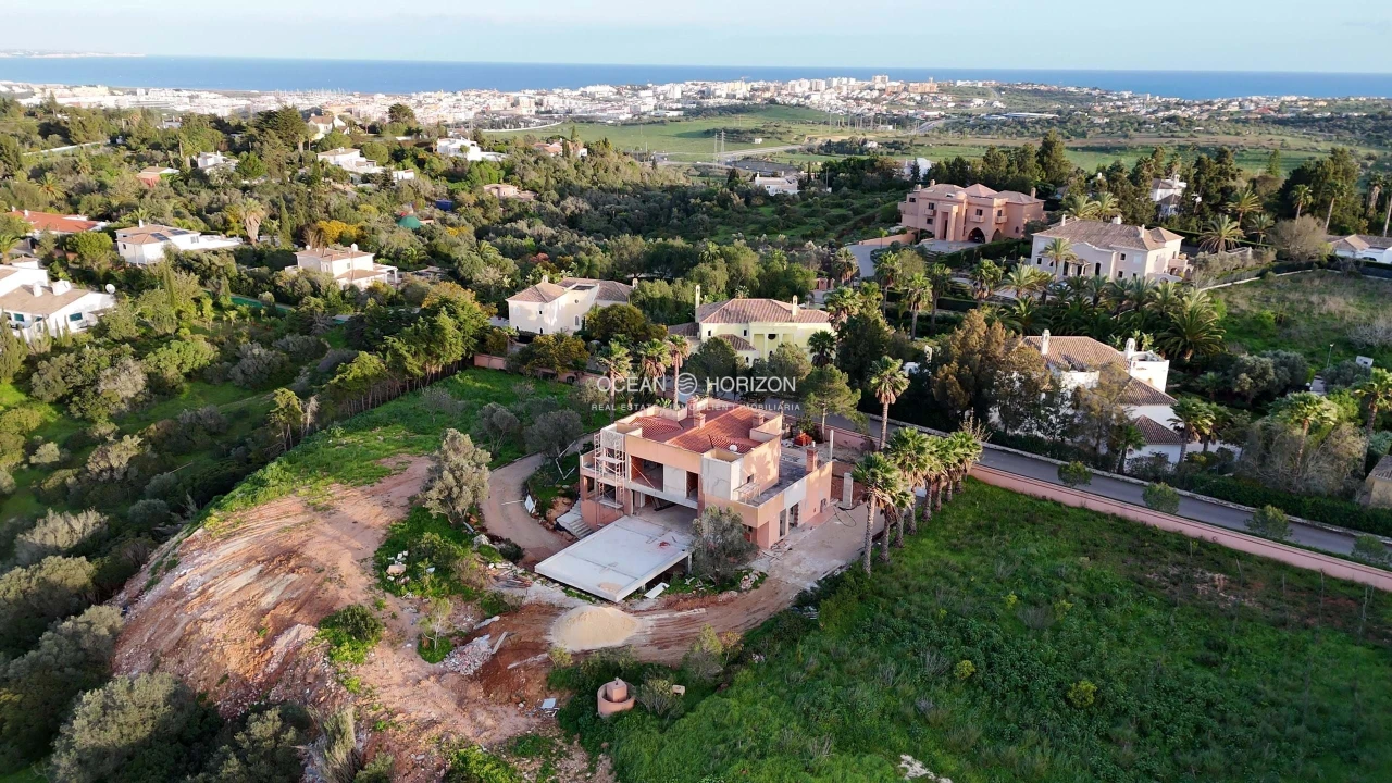 Moradia T4 para Venda em Lagos (São Sebastião e Santa Maria) Foto 10