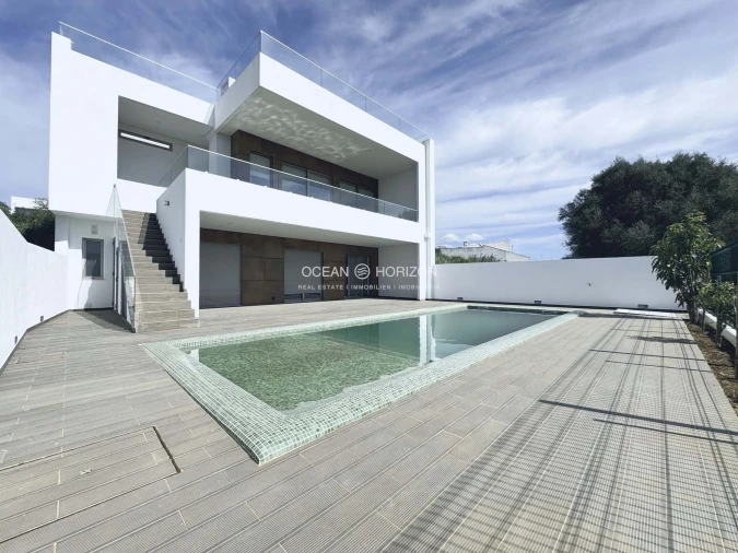 Moradia T3 para Venda em Mexilhoeira Grande