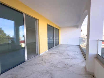 Apartamento T2 para Venda em Lagos (São Sebastião e Santa Maria)