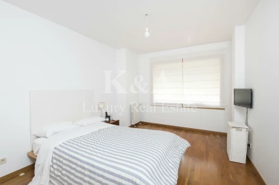 Apartamento T3 para Venda em Aldoar, Foz do Douro e Nevogilde