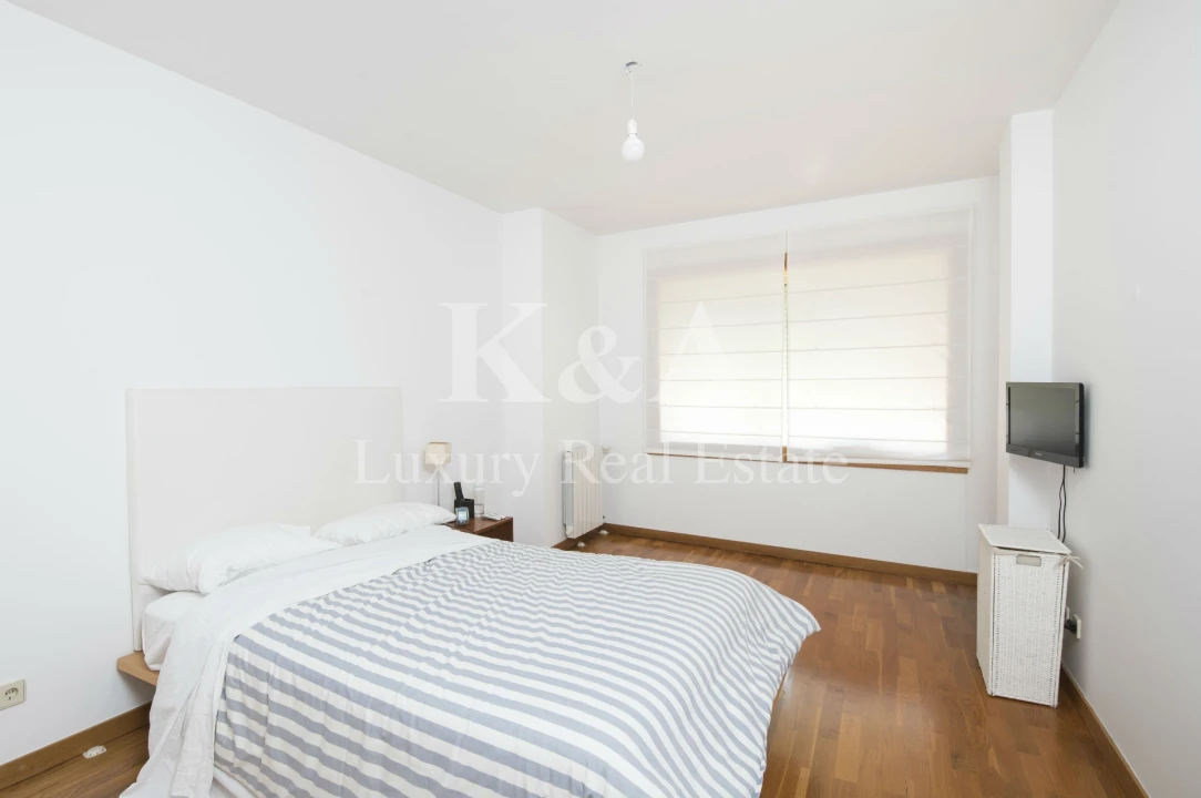 Apartamento T3 para Venda em Aldoar, Foz do Douro e Nevogilde Foto 3
