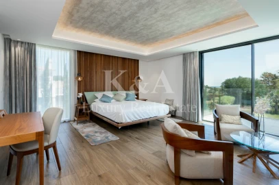 Moradia T7 para Venda em Almancil