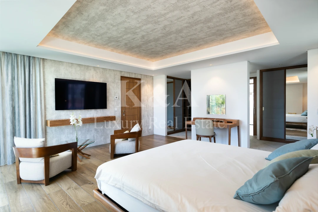 Moradia T7 para Venda em Almancil Foto 9