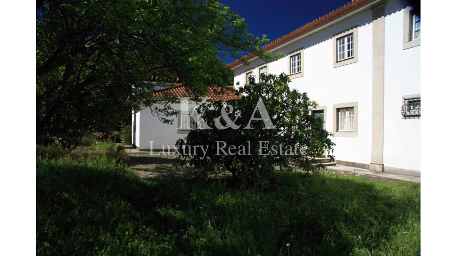 Quinta T5 para Venda em Galegos Foto 3