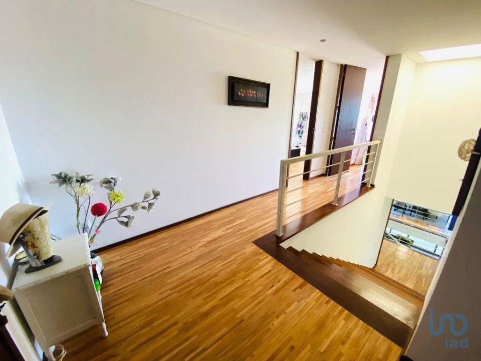 Moradia T4 para Venda em Reboreda e Nogueira Foto 7