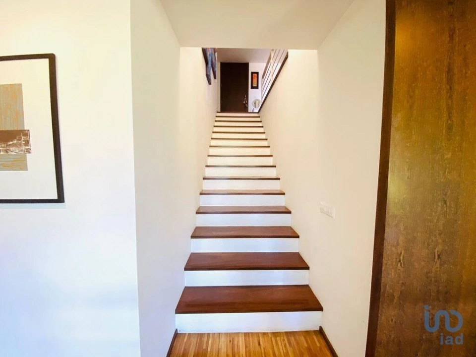 Moradia T4 para Venda em Reboreda e Nogueira Foto 6