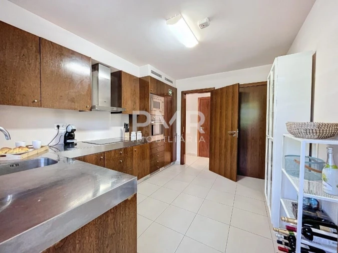 Moradia T3 para Venda em Guia Foto 38