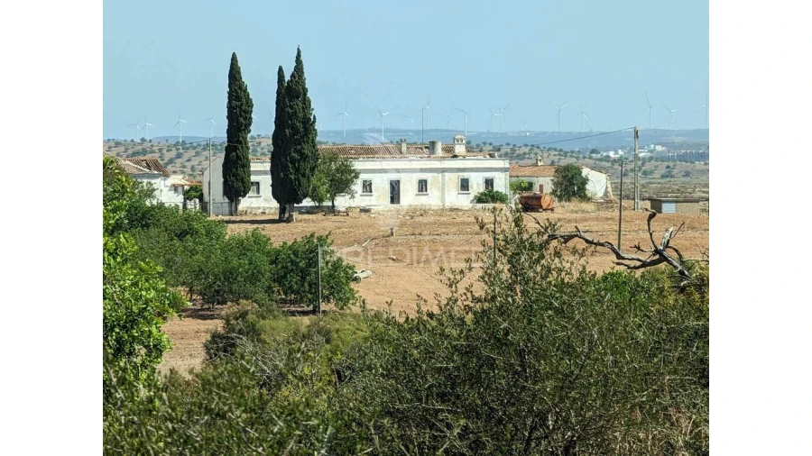 Quinta T9 para Venda em Castro Marim