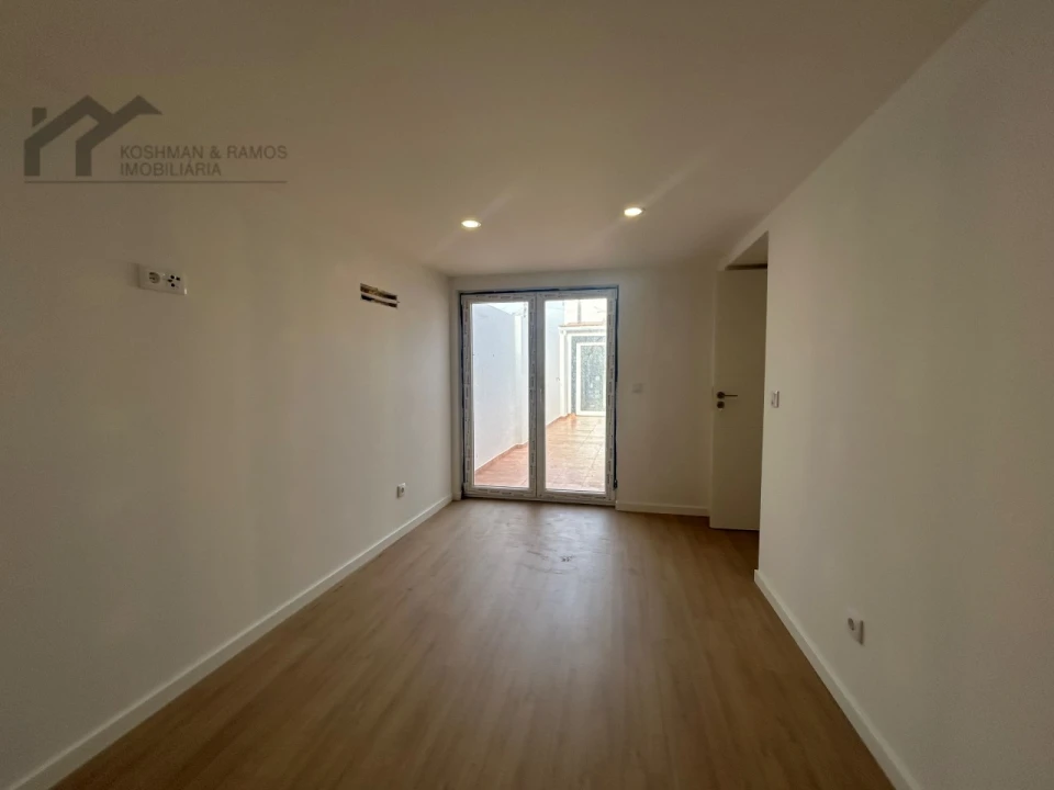 Moradia T3 para Venda em Ribamar Foto 14