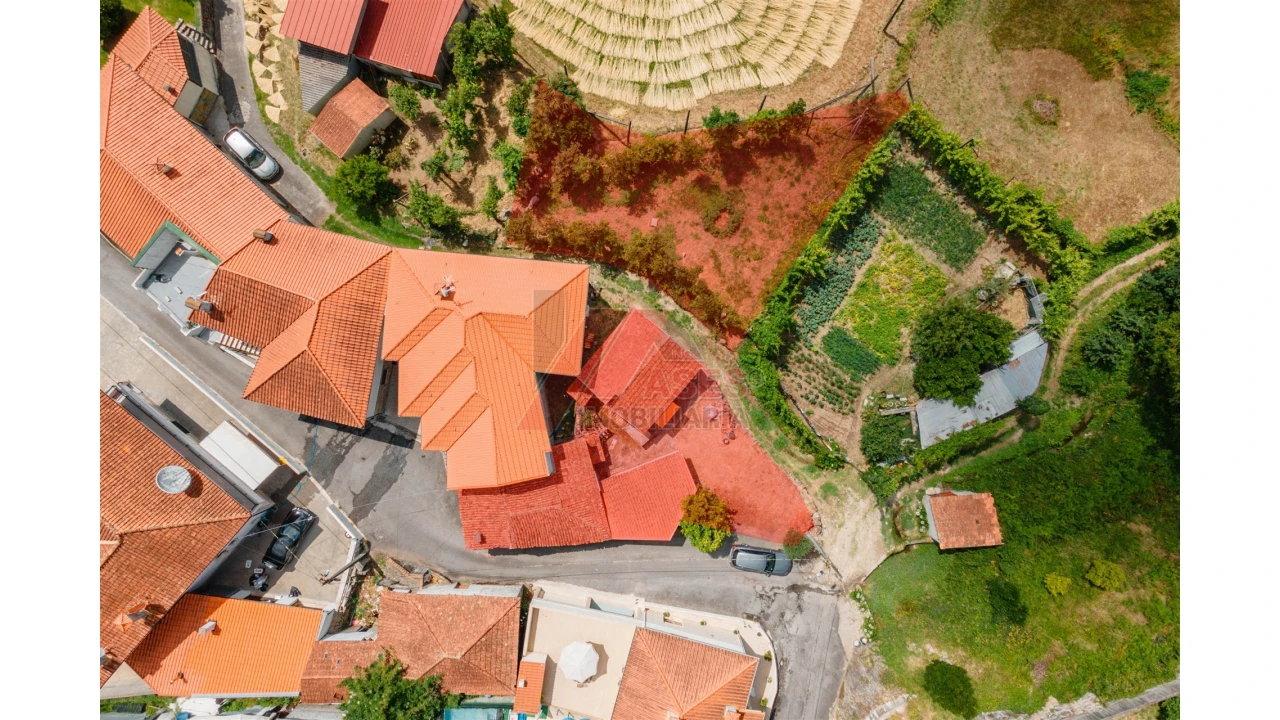 Moradia T3 para Venda em Revelhe Foto 2