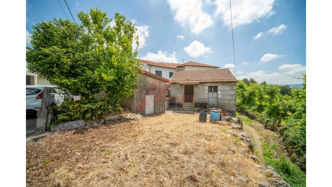 Moradia T3 para Venda em Revelhe Foto 11