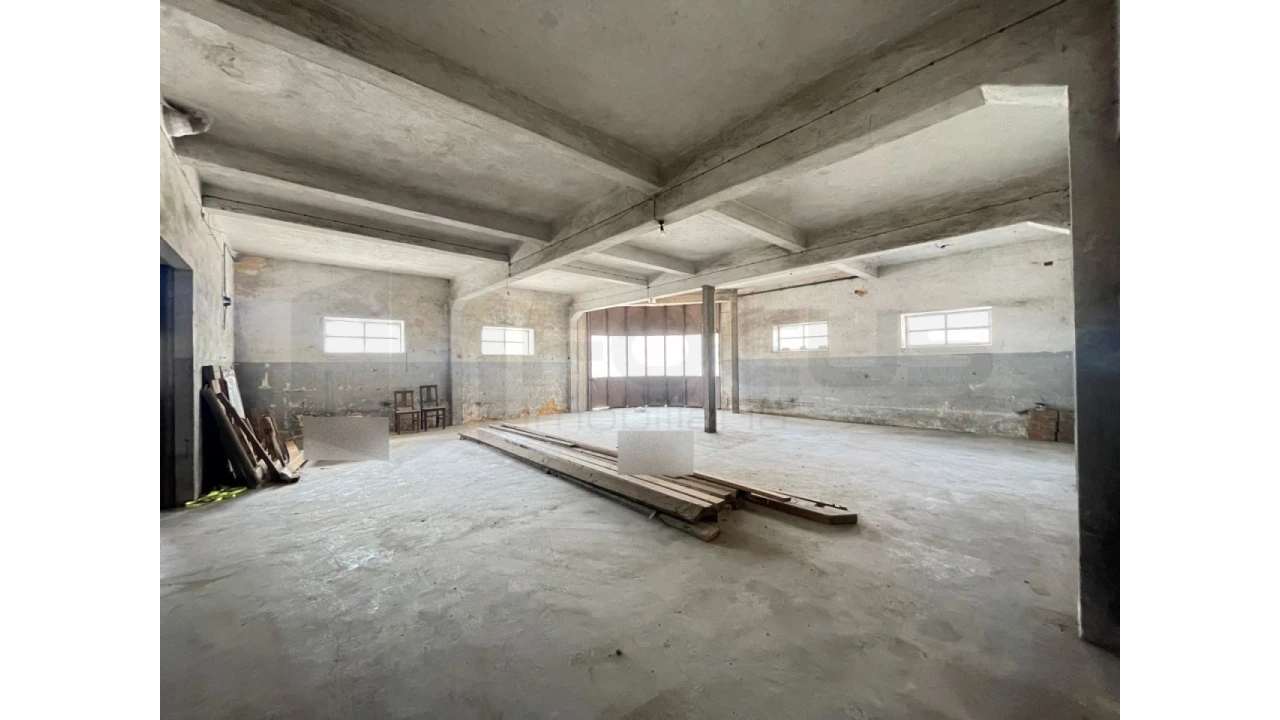 Moradia T2 para Venda em Amoreira da Gândara, Paredes do Bairro e Ancas Foto 5