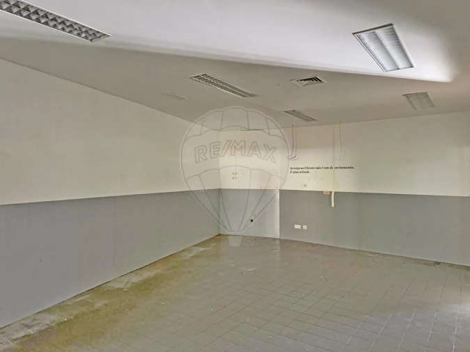 Loja para Venda em Marvila, Ribeira Santarém, São Salvador, São Nicolau Foto 16