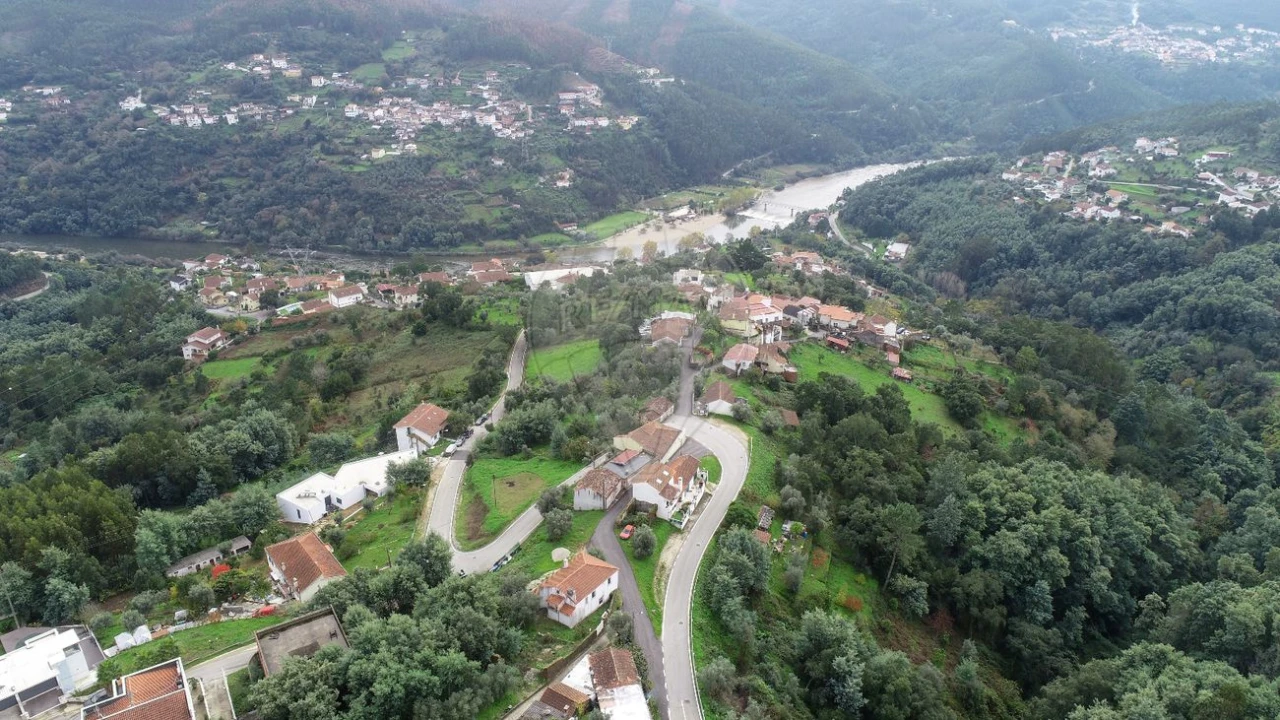 Terreno para Venda em Torres do Mondego Foto 20