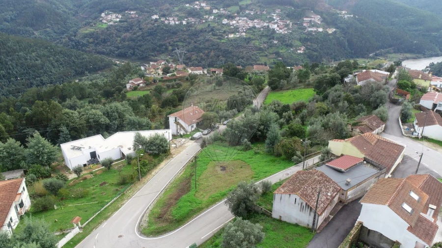 Terreno para Venda em Torres do Mondego Foto 18