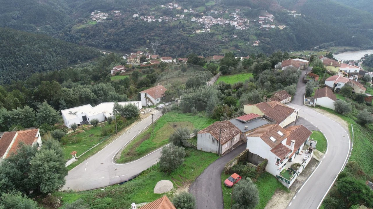 Terreno para Venda em Torres do Mondego Foto 19