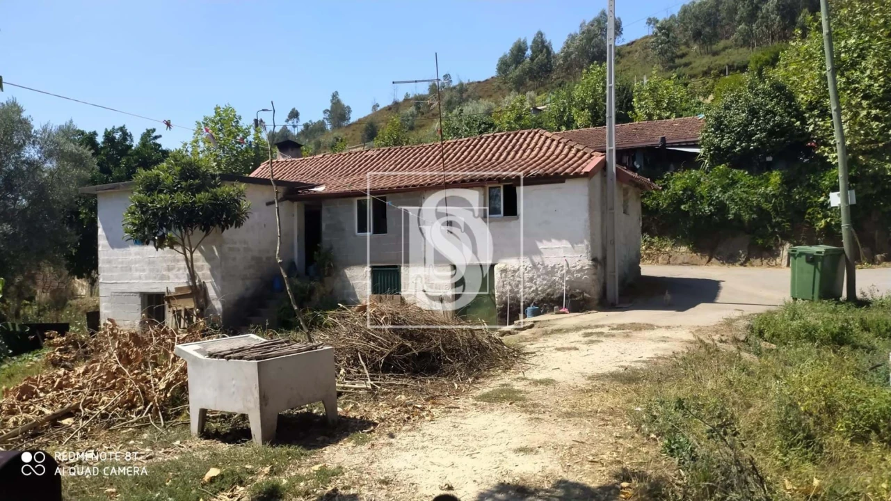 Moradia T2 para Venda em Britelo, Gémeos e Ourilhe Foto 4