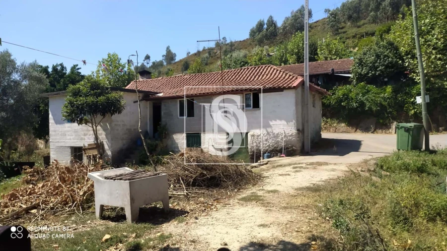 Moradia T2 para Venda em Britelo, Gémeos e Ourilhe Foto 4