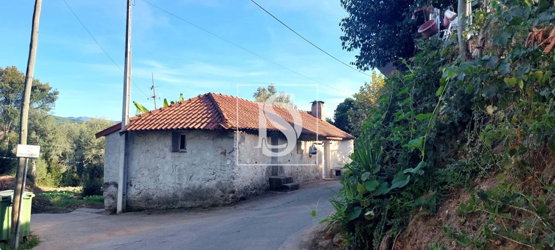 Moradia T2 para Venda em Britelo, Gémeos e Ourilhe Foto 2