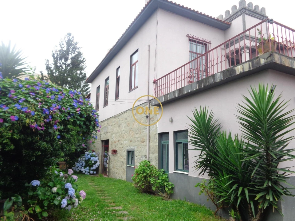 Moradia T5 para Venda em Bairro Foto 21