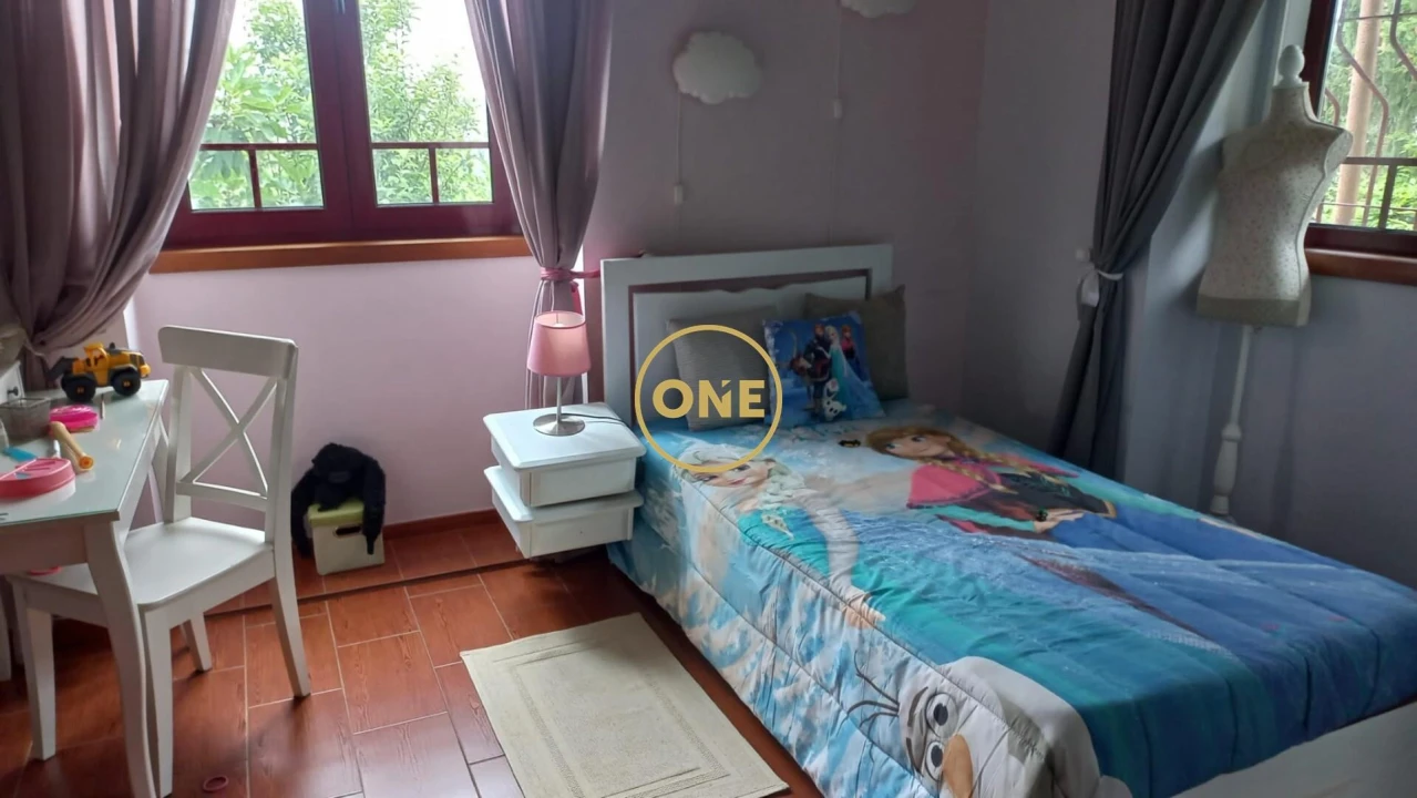 Moradia T5 para Venda em Bairro Foto 16