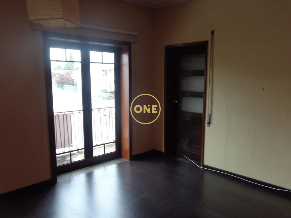 Moradia T5 para Venda em Bairro Foto 60