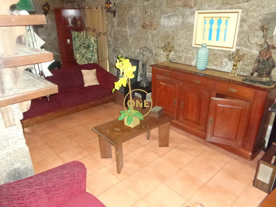 Moradia T5 para Venda em Bairro Foto 45