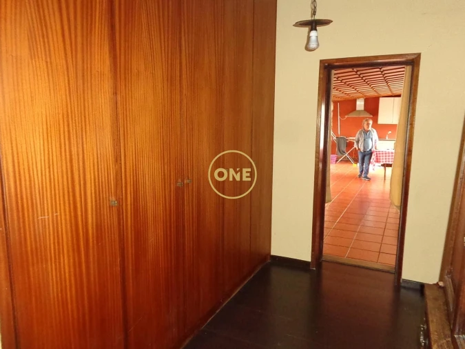 Moradia T5 para Venda em Bairro Foto 63