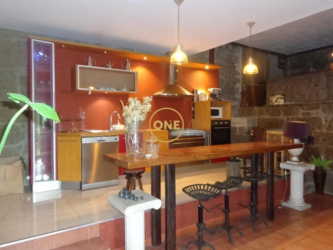 Moradia T5 para Venda em Bairro Foto 48