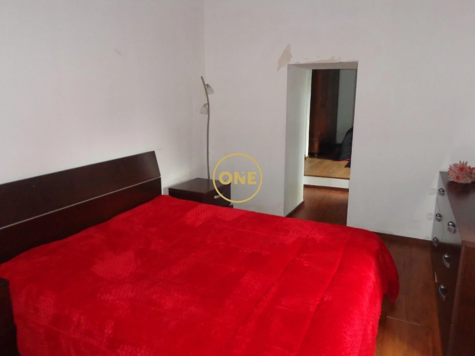 Moradia T5 para Venda em Bairro Foto 40